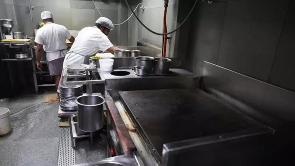 West Asia conflict punctures pooris, vadas in Bengaluru restaurants as LPG shortage forces eateries to trim menus