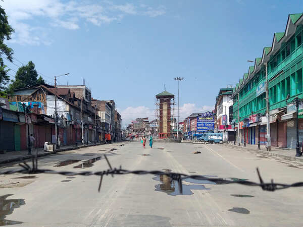 Fergusson, 6 other colleges may open J&K campus