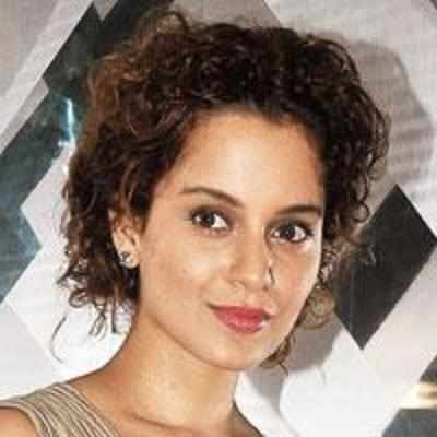 Kangna's salsa with Akshay