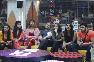 Bigg Boss 12 Episode 2 Highlights: Anup Jalota, Jasleen Matharu clear confusion, accept being in a relationship