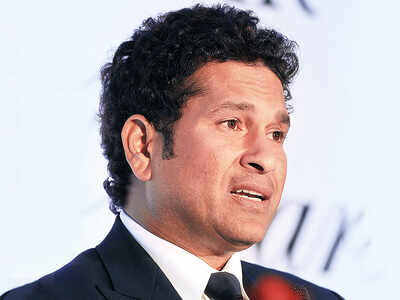 Sachin Tendulkar thrashes idea of four-day Test matches