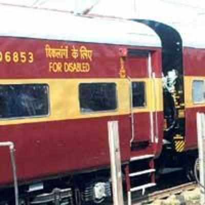 Garib Rath makes railways '˜garib'