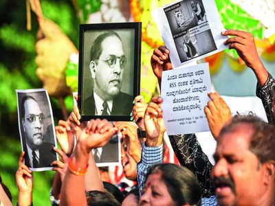 Protest against Shah over statements regarding Ambedkar