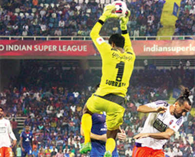 Maha derby ends in drab 0-0 draw