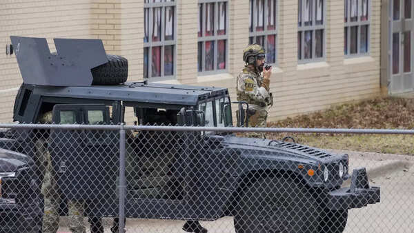 Synagogue hostages spent hours plotting strategy before a daring escape