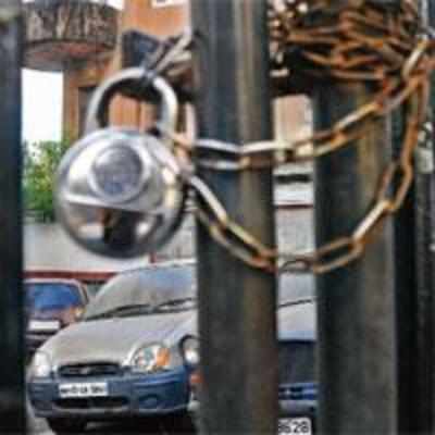Chairman locks up residents' cars as parking battle lands up in court