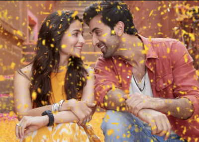 Brahmastra movie review and box office collection LIVE updates: Ranbir  Kapoor starrer set to break into 100-crore club in first weekend - The  Times of India