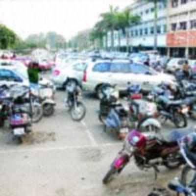 City faces acute parking problem