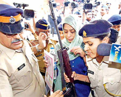 Rs 2.3-L robbery probe pips Sheena case for police prize