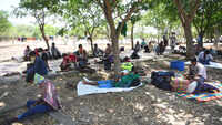 Covid-19 lockdown: Migrant workers forced to stay under open sky in Aurangabad 
