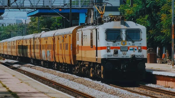 Indian Railways passengers can now modify boarding point till 30 minutes before departure; here’s what travellers need to know