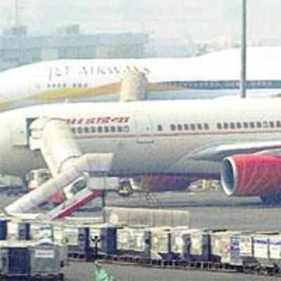 State seeks Rs 148 cr from Mumbai airport