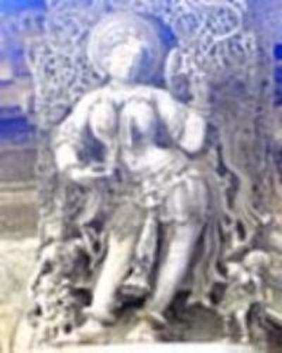 Belur Halebid - Abode of Dancing Stone