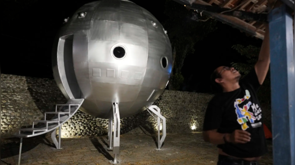 Mars module lighting setup
