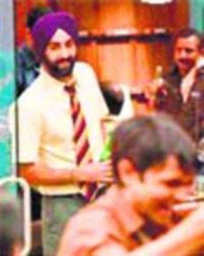 Rocket Singh '"Salesman of the Year : Pocket-sized winner