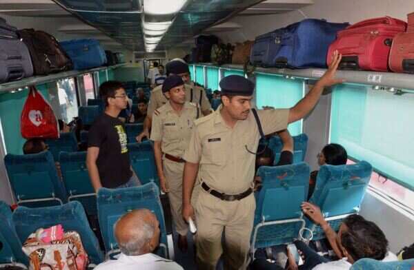 Railways dusts off 30-year-old rule, will impose hefty penalty on excess baggage