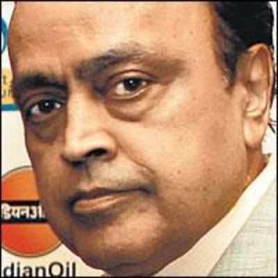 Economy may slip on rising oil rates: Deora