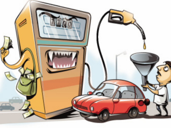Kerala: Traders urge state, Centre to tackle fuel price surge
