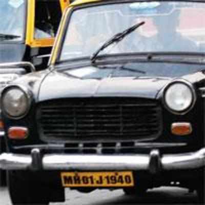 Cab it to Nariman Point from Bandra for Rs. 50