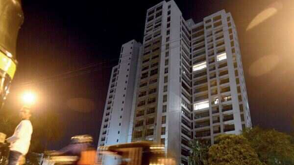 Bombay HC asks Rs 1 lakh fine for missing deadlines of Kandivali Project