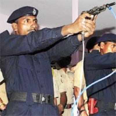 Cops get ready to face 26/11, Naxalites