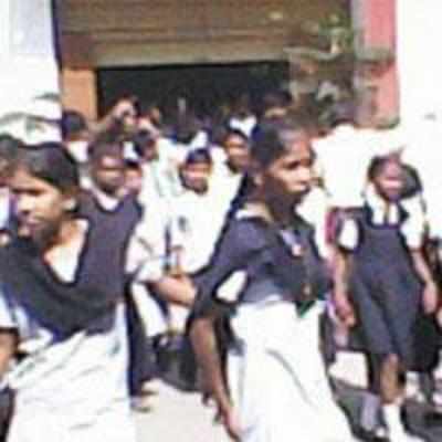 It's no fun in the sun for one lakh students