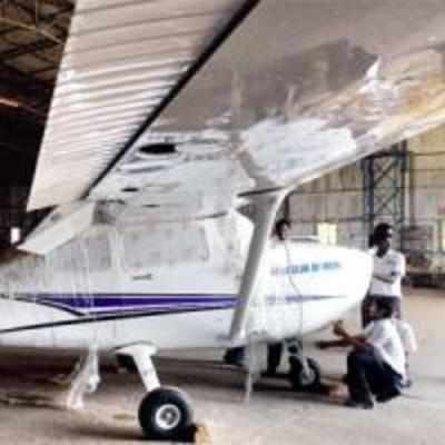 Bombay Flying Club grounded for unpaid bills; 400 trainees hit