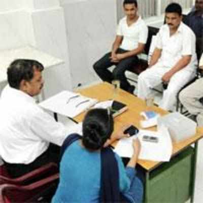 WR gets life-conscious, trains staff for emergencies