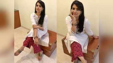 Sonali Kulkarni's most fashionable photos on Instagram