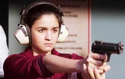 Raazi box office collection: Alia Bhatt, Vicky Kaushal-starrer enters Rs 200 crore-club