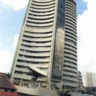 Sensex again nears 18K, but ends flat