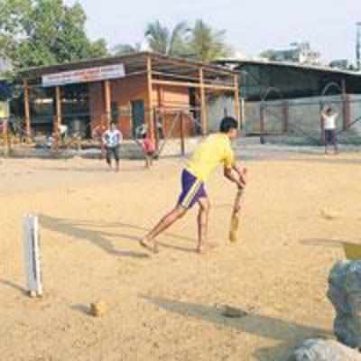 Cops turn to T20 for communal harmony