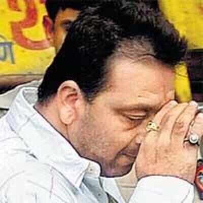 Munnabhai & Gandhi may meet in jail