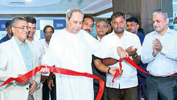 President Droupadi Murmu, PM Narendra Modi call up Odisha CM Naveen Patnaik to greet him on 76th birthday