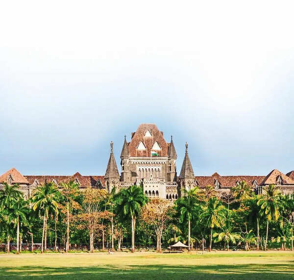 Interim stay on notices to varsity to relieve staff for enumeration