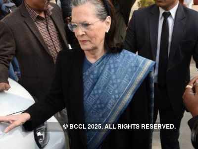 Congress president Sonia Gandhi likely to resign from interim president post on Monday