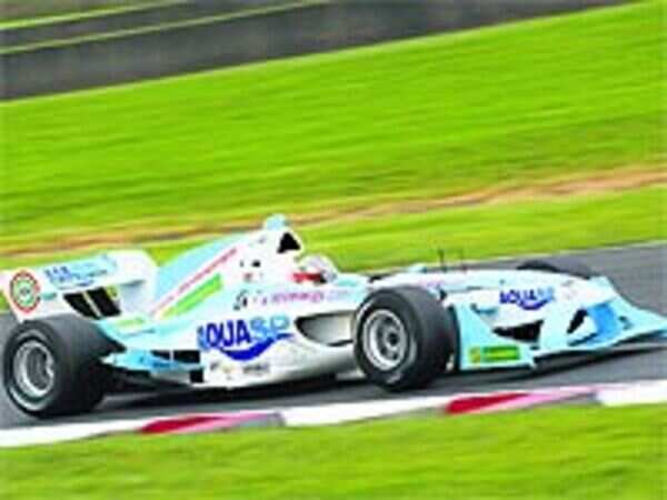 Team India disappoints in Friday's practice