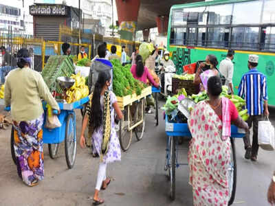 Loudspeakers no more: Pushcart vendors warned