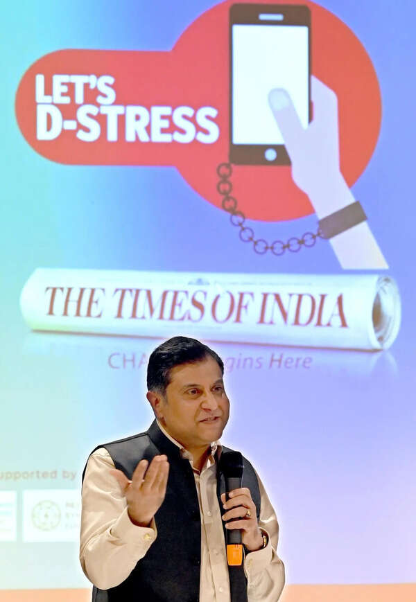 ‘Wall of habits’ at TOI’s ‘Let’s D-Stress’ initiative sparks community dialogue on screen addiction