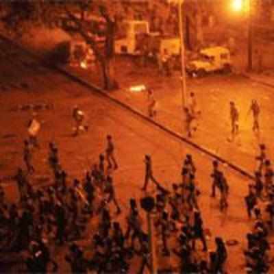 25 killed, 300 injured as clashes erupt in Egypt