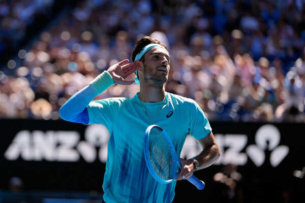 One-handed backhand: Classic craft, modern test