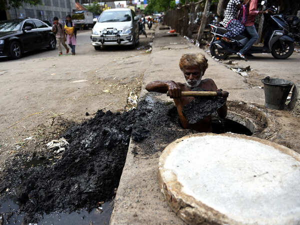 Mr Minister, here is manual scavenging, now take action