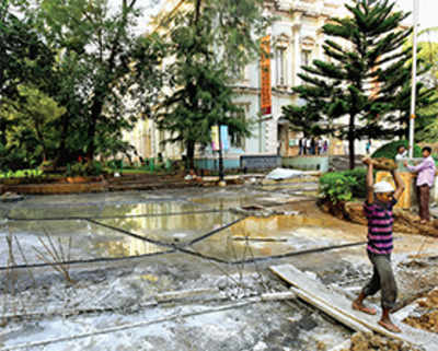 Poll-bound BMC hunts for competent firm to redo zoo