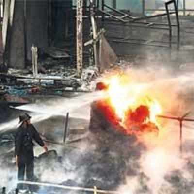Blaze engulfs Standard Mills, no casualties