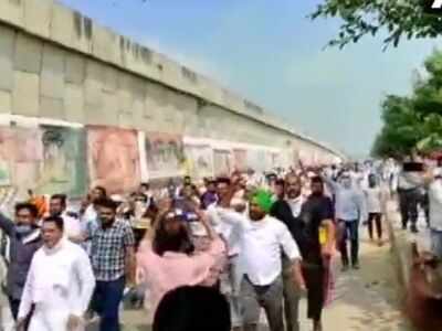 Farmers block NH 44 near Kurukshetra, protest against agriculture ordinances passed by Union Cabinet