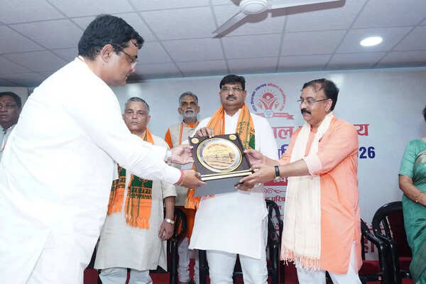 ‘Make people aware about govt’s welfare schemes’