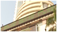 Equity gauges end flat amid gloomy investor sentiment 