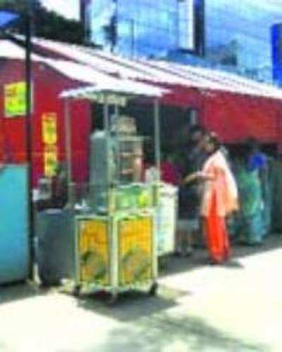 School pulled up for canteen sans licence