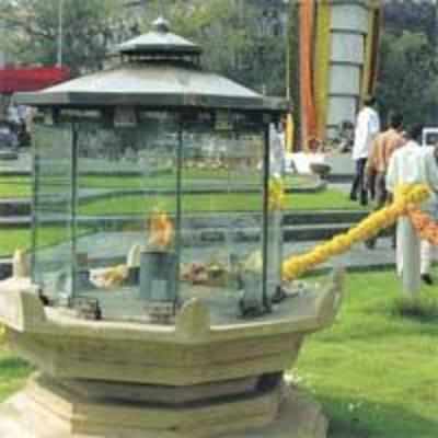 BMC denies ad space to man who kept Hutatma Chowk martyrs' flame burning
