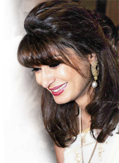 Post-mortem says Sunanda may have committed suicide